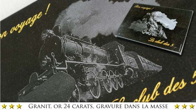 Un train, une locomotive grav&eacute; sur une plaque de tombe avec des dorures &agrave; la feuille d'or 24 carats.