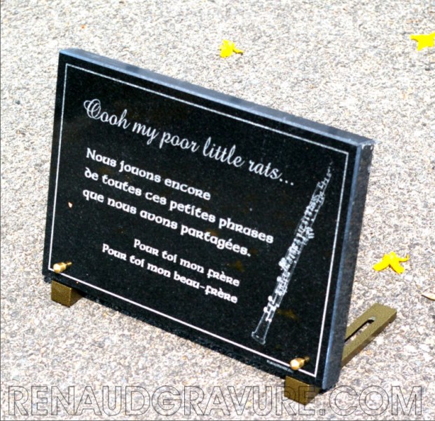 Plaque funeraire musique avec clarinette hautbois saxophone