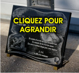 Plaques fun&eacute;raires avec un parchemin et un petrait avec une moto