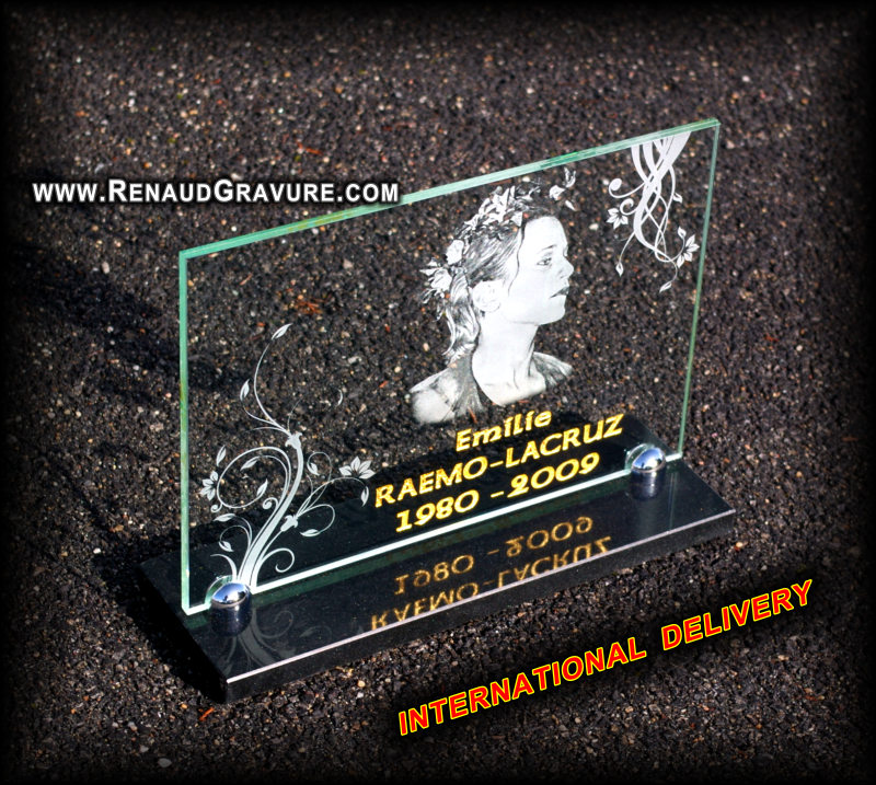 portrait, engraved glass, memorial plaques
