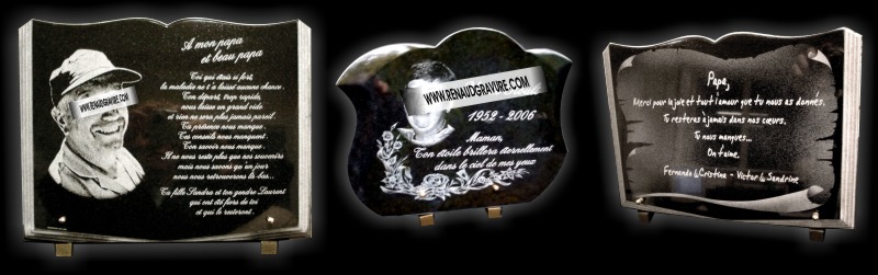 Diff&eacute;rents portraits grav&eacute;s sur plaques fun&eacute;raires, plaque livre en granit noir, gravure d'un parchemin et de fleurs