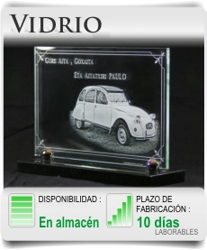 Placa funeraria de cristal.