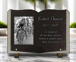 granit forme livre ouvert,  course cycliste vélo Ref : 222