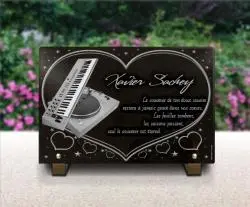 Plaque à personnaliser avec coeur,platine de mixage vinyl dj et clavier piano