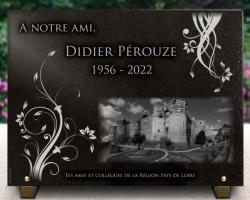 Plaque funéraire granit, Angers, Maine-et-Loire Ref : 513