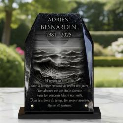 Plaque funéraire mer et océan en granit sur socle 40 × 30 cm