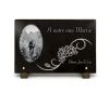 Plaque funéraire thème montagne et VTT avec fleurs et textes en gravure personnalisable sur granit (2)