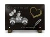 Plaque funéraire pour enfant et bébé avec jouet et coeur doré à personnaliser (2)