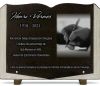 Plaque funéraire écrivain romancier avec stylo dans la main. Gravure sur granit personnalisable (2)