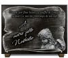 Plaque mortuaire en granit avec parchemin et ange par enfant ou bébé avec texte personnalisable en gravure. (2)