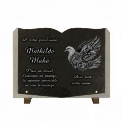 Plaque funéraire livre ouvert en granit avec colombe gravée (2)