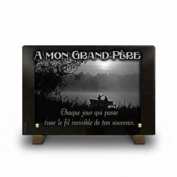 Plaque funéraire pêcheur en granit avec barque sur le lac (2)