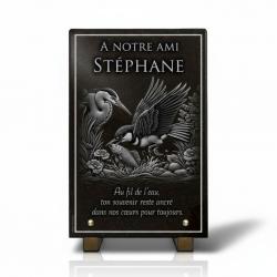 Plaque funéraire pêcheur en granit noir , Héron, martin-pêcheur et poisson (2)
