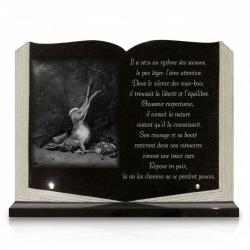 Plaque funéraire chasseur en granit, Livre ouvert avec lièvre, perdrix et fusil (2)