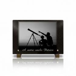 Plaque funéraire étoile en granit noir poli, Télescope et hommage céleste (2)