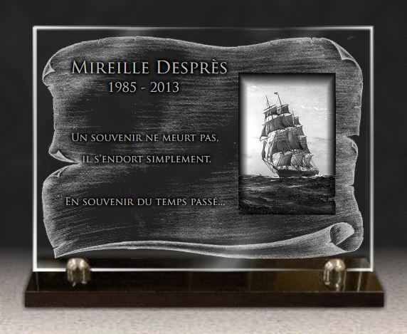 Plaque funeraire en verre, bateau, voilier