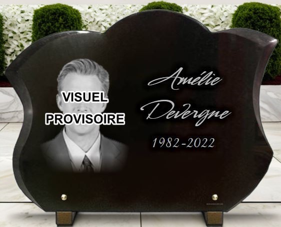 Plaque funeraire pour défunte avec photo portrait gravé