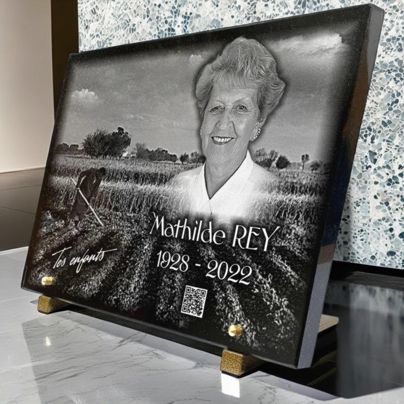 Plaque funeraire avec QR Code et photo portrait, campagne