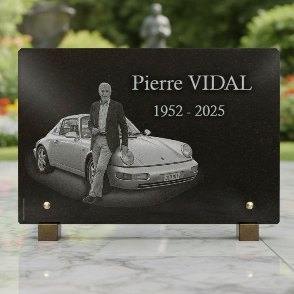 Plaque funéraire en granit avec photo gravée et voiture à personnaliser en ligne