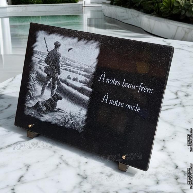 Plaque funéraire chien et chasseur | Renaud Gravure (photo de réalisation)