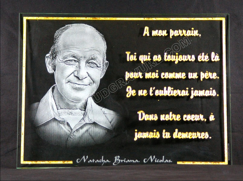 Plaque funèbre en verre gravé