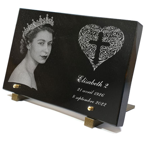 Plaque cinéraire avec coeur, photo reine elisabeth2